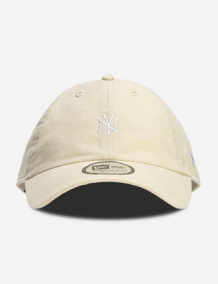 New Era New York Yankees Essential Casual Classic Cap In Neutral