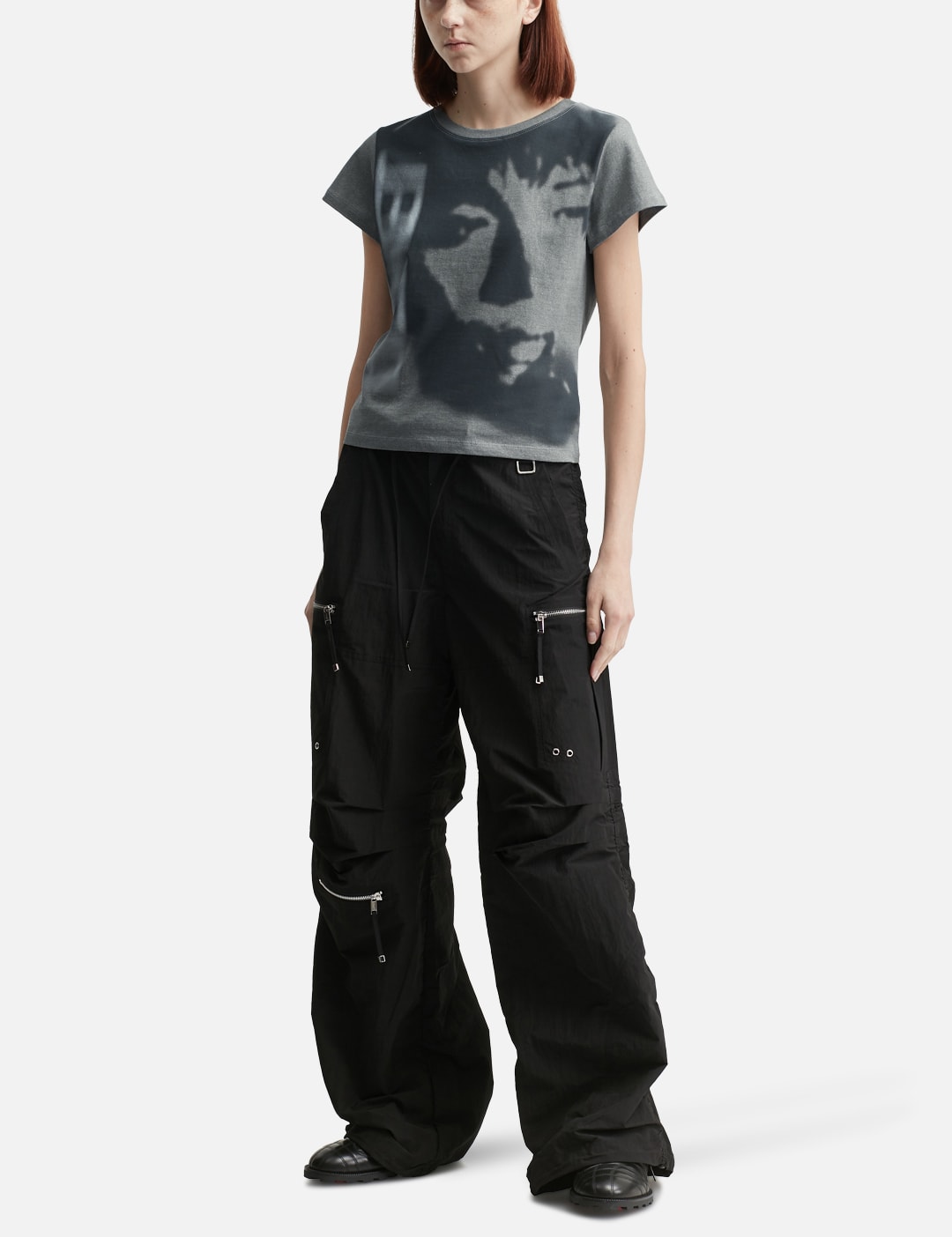 YEONJUN GGUM X DEINET Cropped Fit Short Sleeve T-Shirt view 16