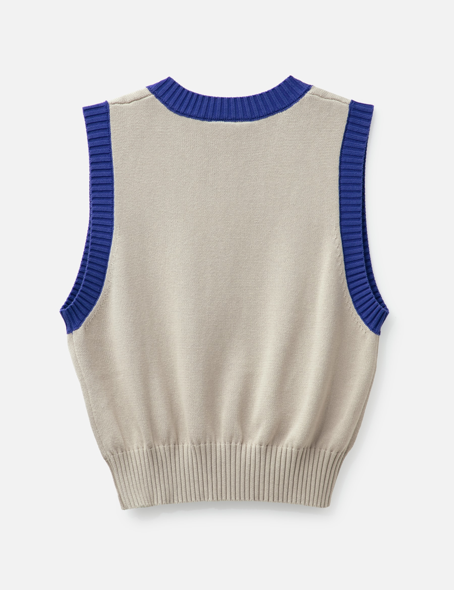 Veee-Neck Logo Vest view 17