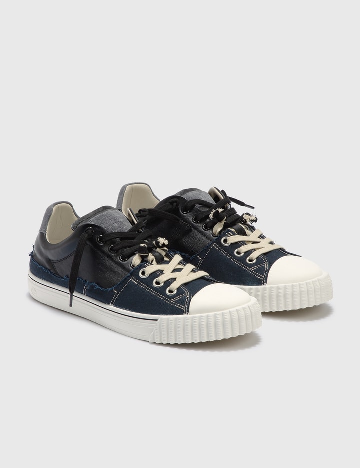 Evolution Sneaker Placeholder Image