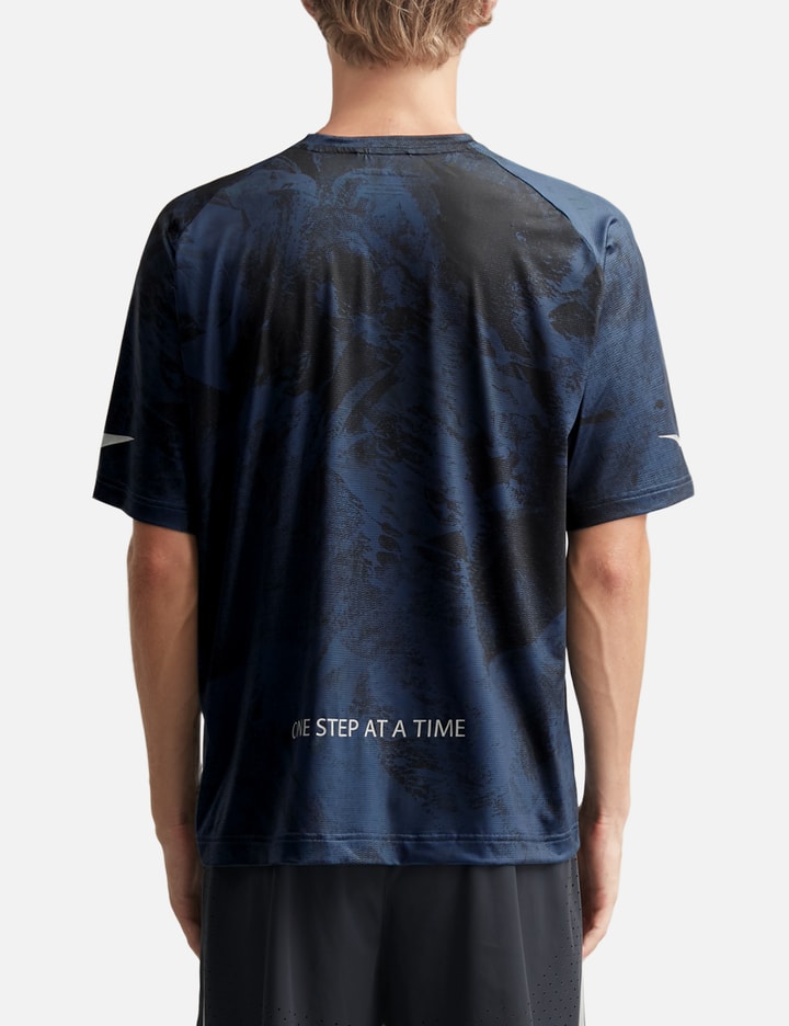 and wander Altra × AND WANDER Graphic Short Sleeve T-Shirt