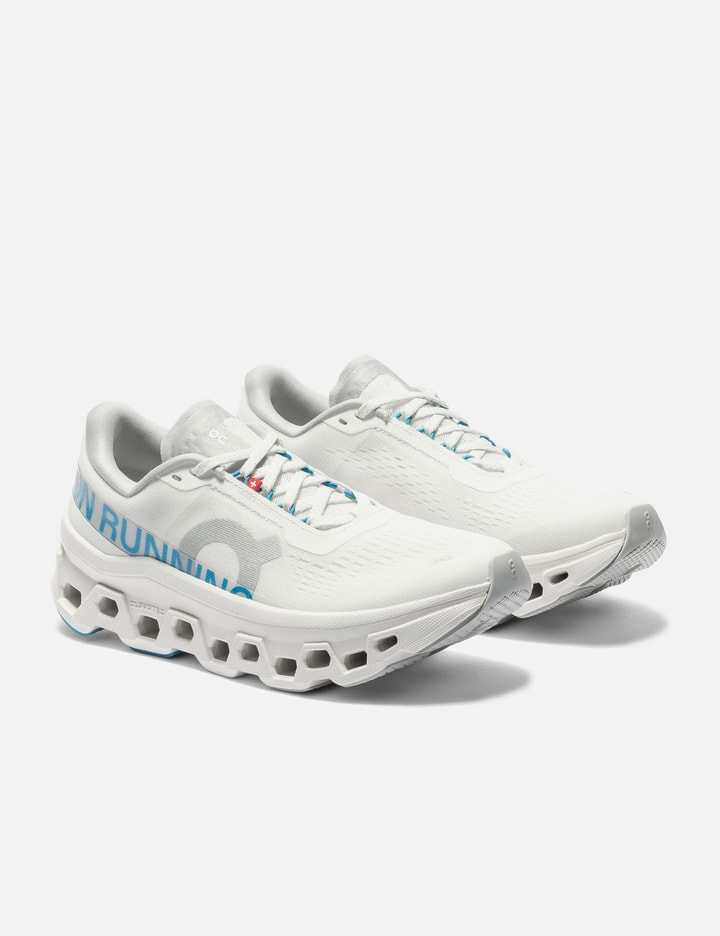 On Cloudmonster 1