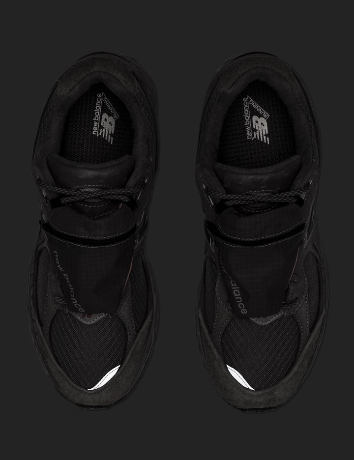 New Balance 2002R