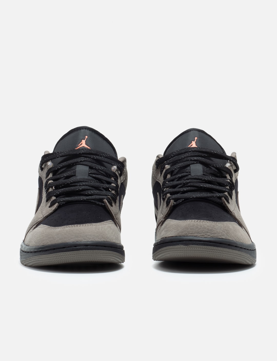 Air Jordan 1 Low SE view 8