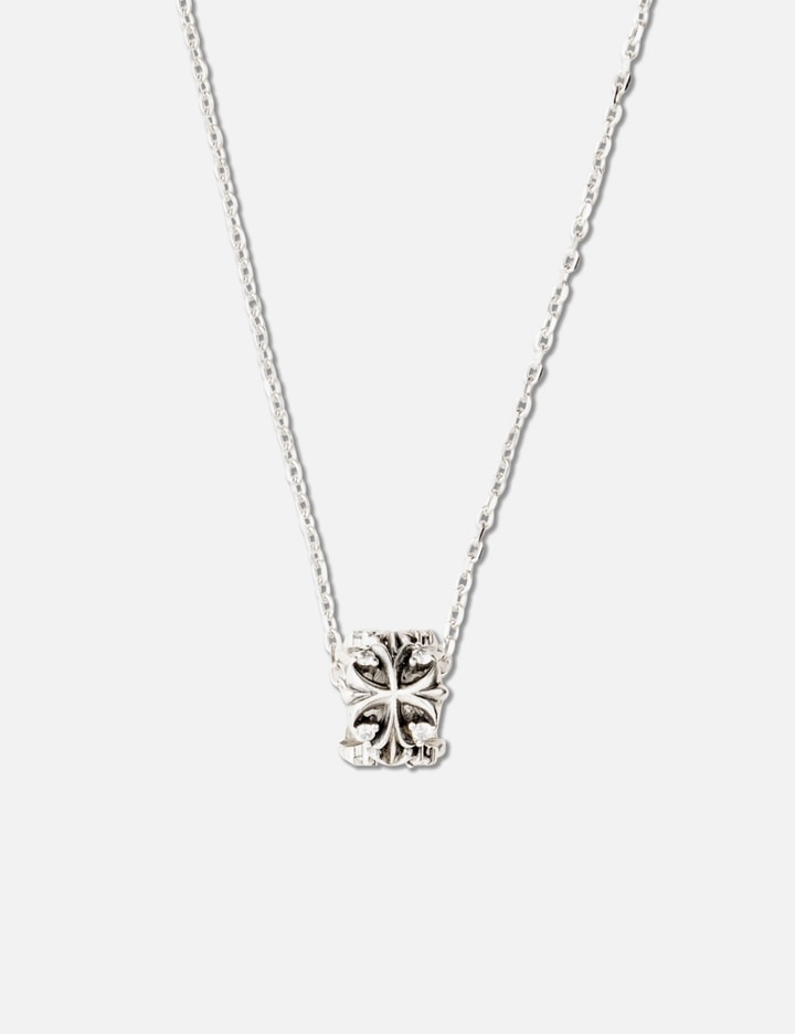 Midnightfactory Maltese-cross Quadruplets Pendant Necklace