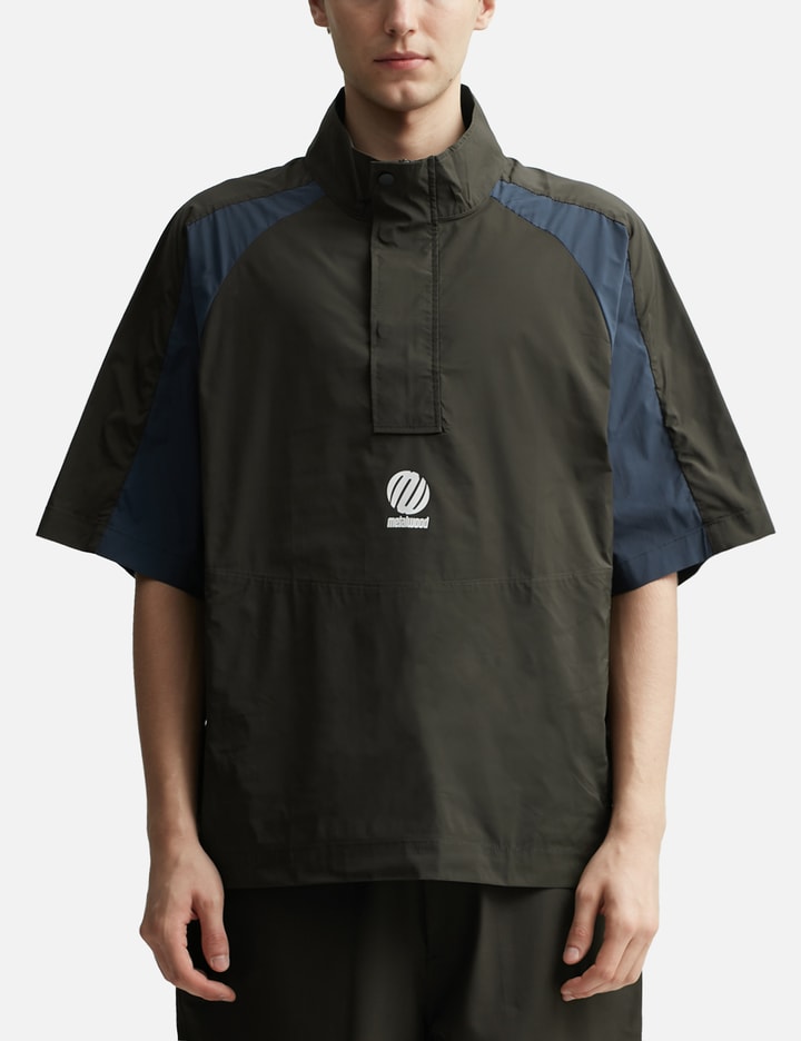 Short Sleeve Panelled Wind Shirt Placeholder Image