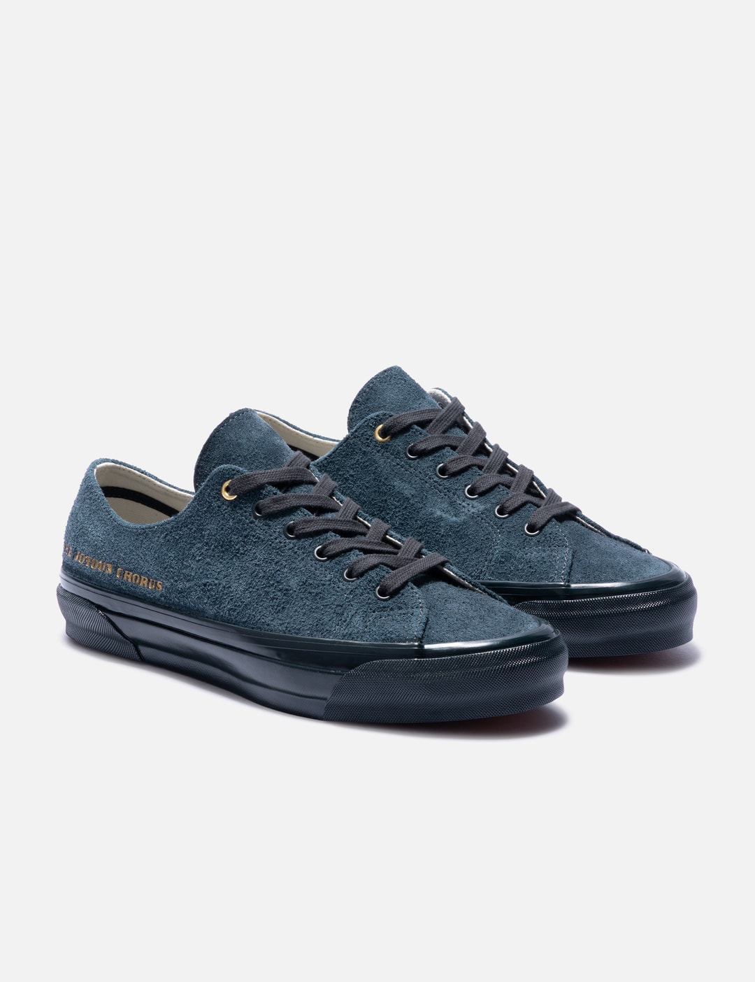 X Julian Klincewicz OTW Style 31 view 12
