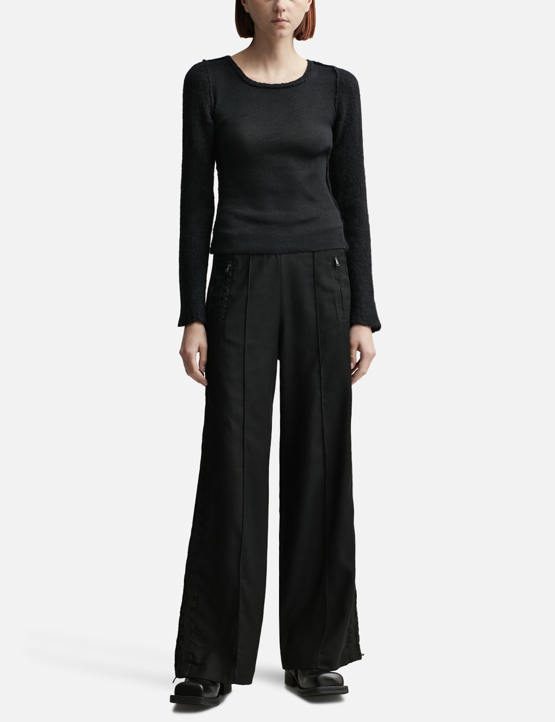 Inverse Roundneck view 12