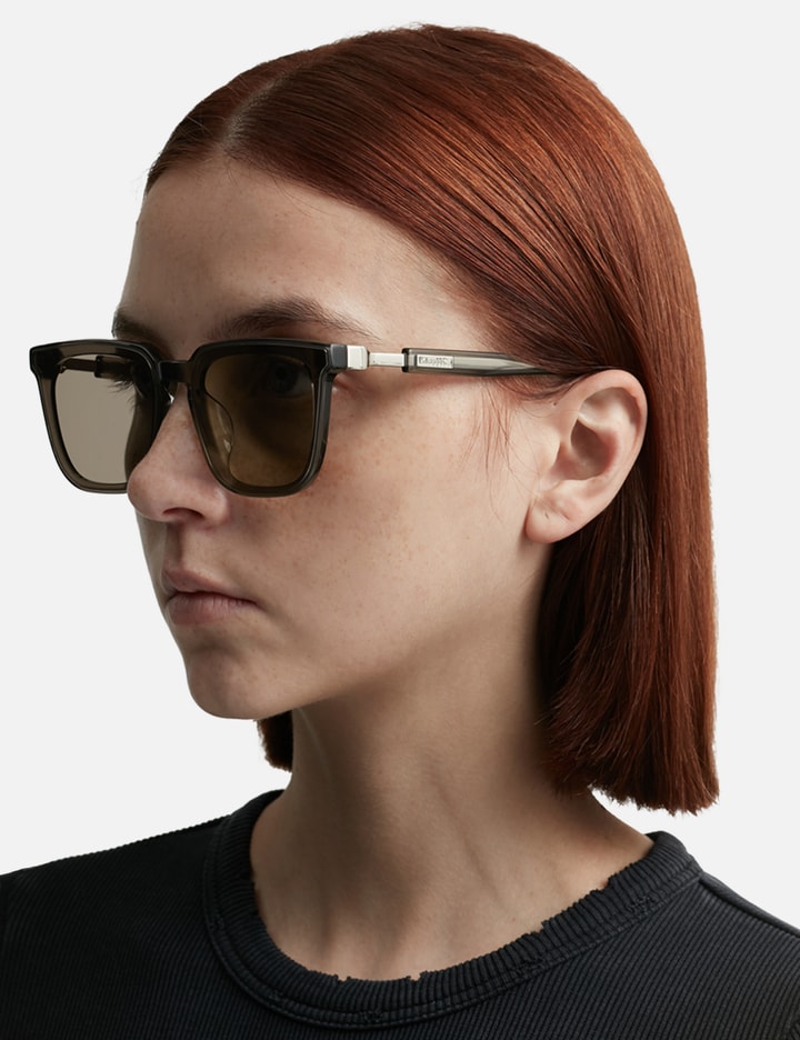 KC9121X SUNGLASSES Placeholder Image