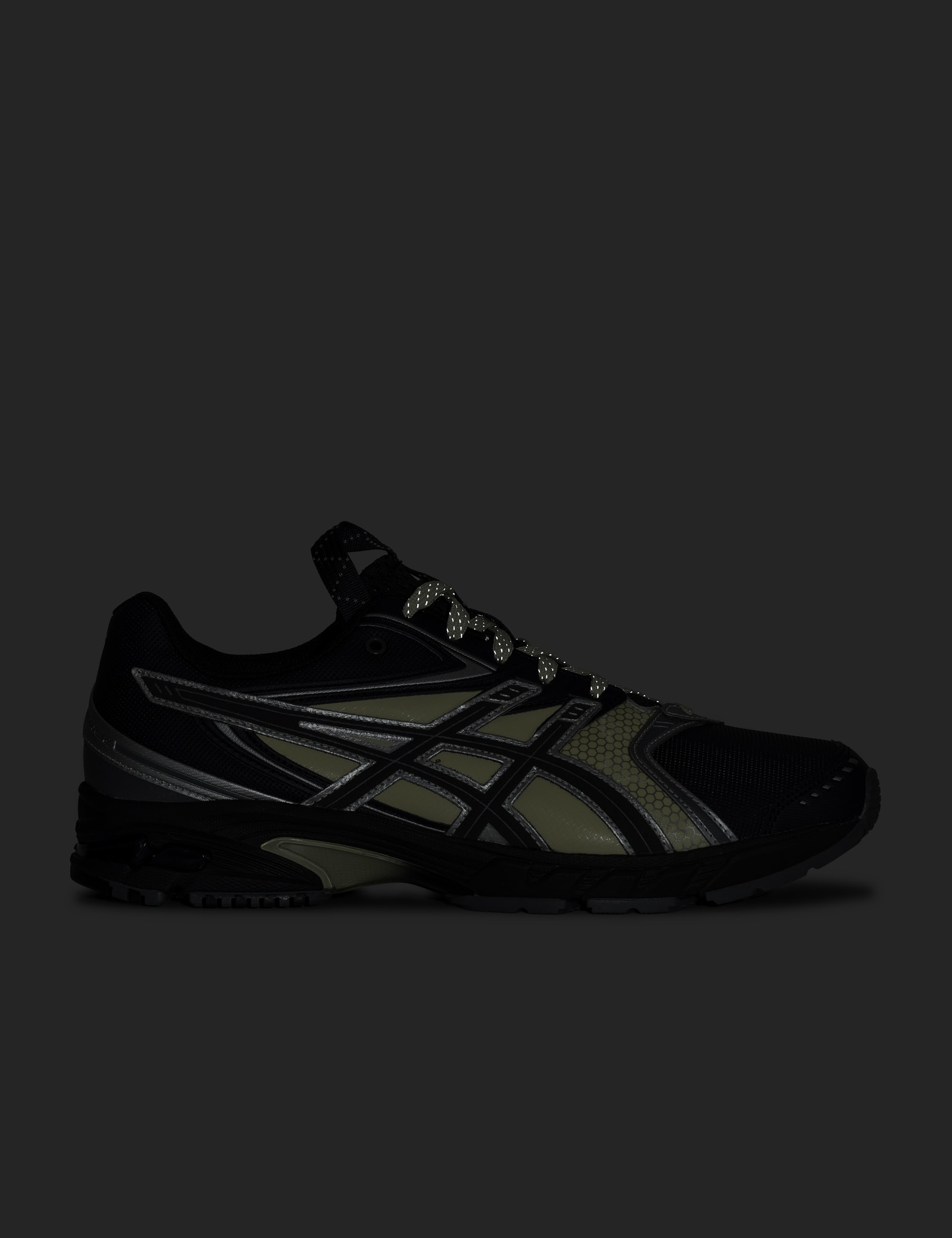 UB11-S GEL-DS Trainer 14 view 20