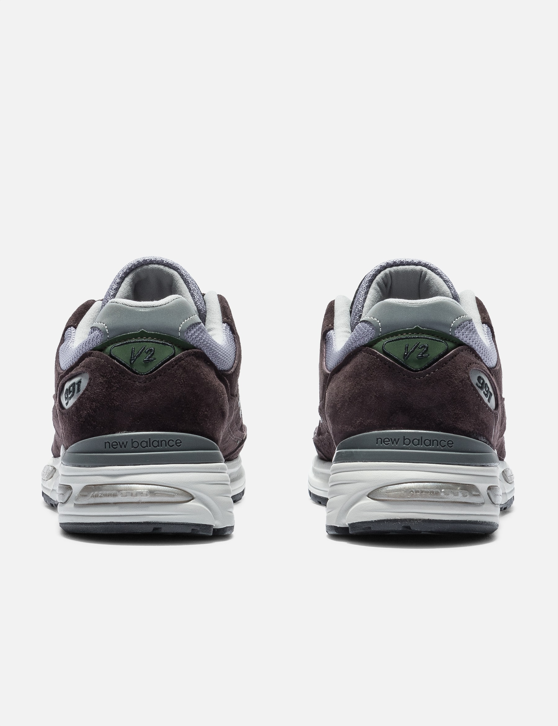 Made In UK 991v2 view 18