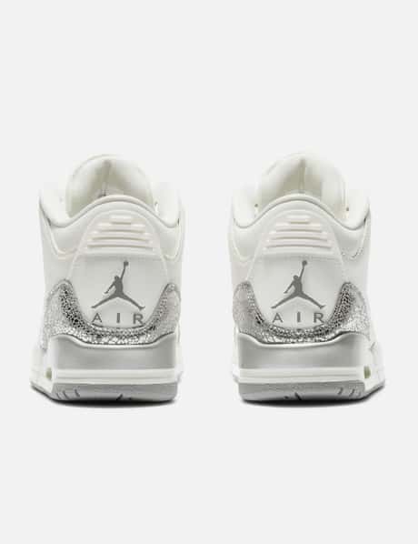 Air Jordan 3 Retro view 9