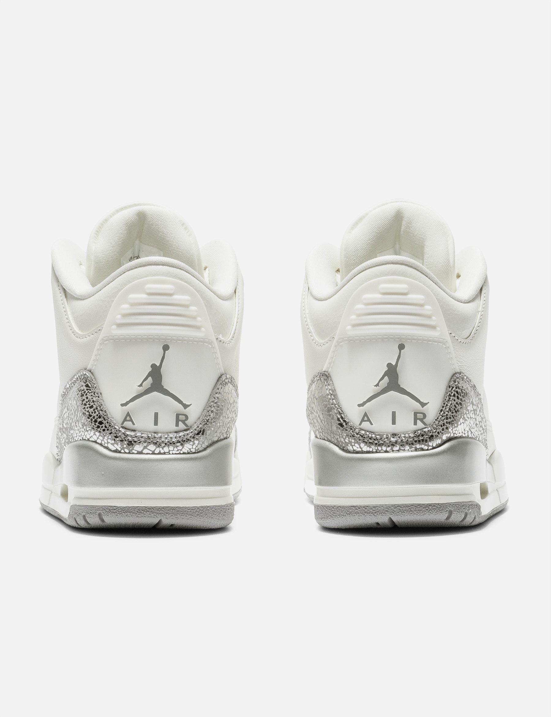 Air Jordan 3 Retro view 15