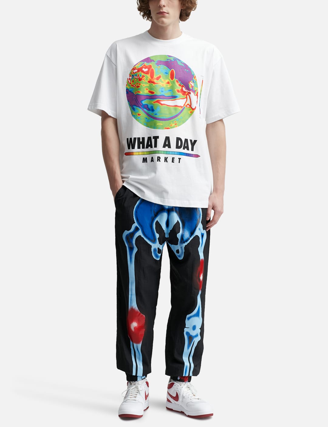 Oversized Space Graphic T-shirt & Sweatpants Set | boohooMAN USA