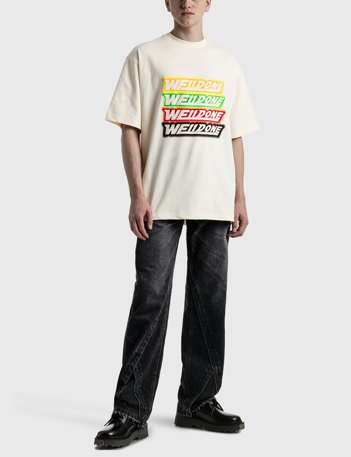 레인보우 프론트 로고 티셔츠 Placeholder Image