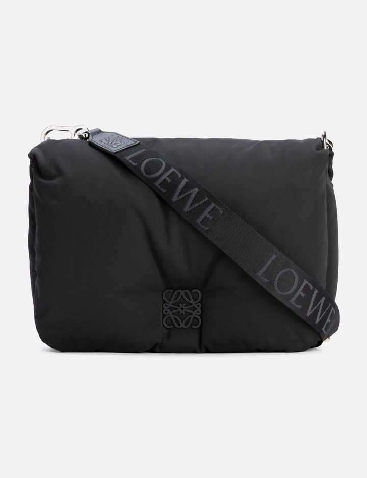 ロエベ Goya Puffer Messenger Bag