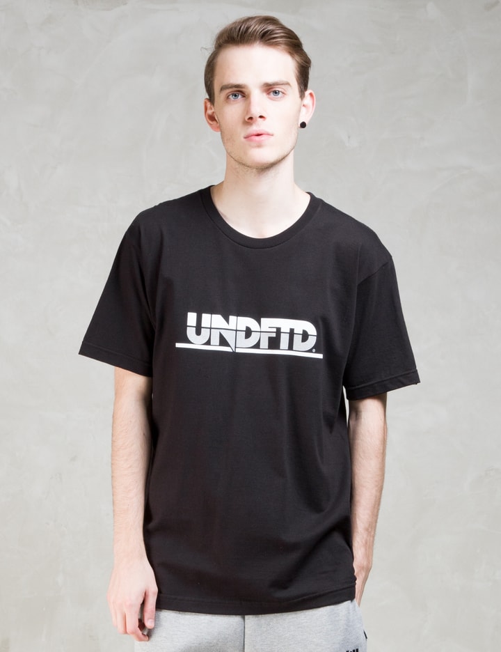 Undftd Line T-Shirt Placeholder Image