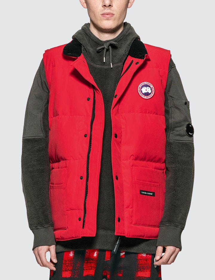 uophørlige protein Laboratorium Canada Goose - Freestyle Crew Vest | HBX - Globally Curated Fashion and  Lifestyle by Hypebeast