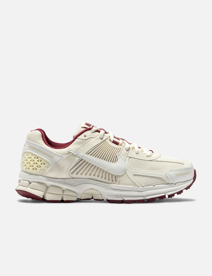 Nike Zoom Vomero 5 Placeholder Image