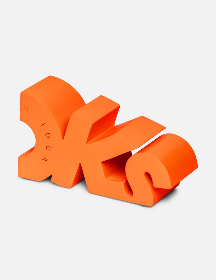 JUST AN IDEA Tyrsa Bookends