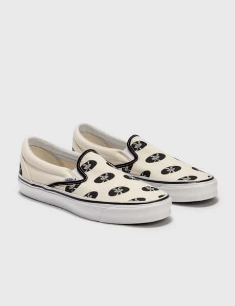 Vans - Vans X Wacko Maria OG Classic Slip-On LX | HBX display picture 1