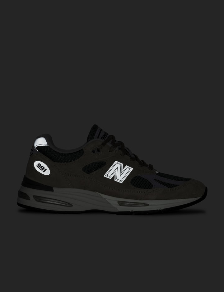 Made in UK 991v2 Placeholder Image