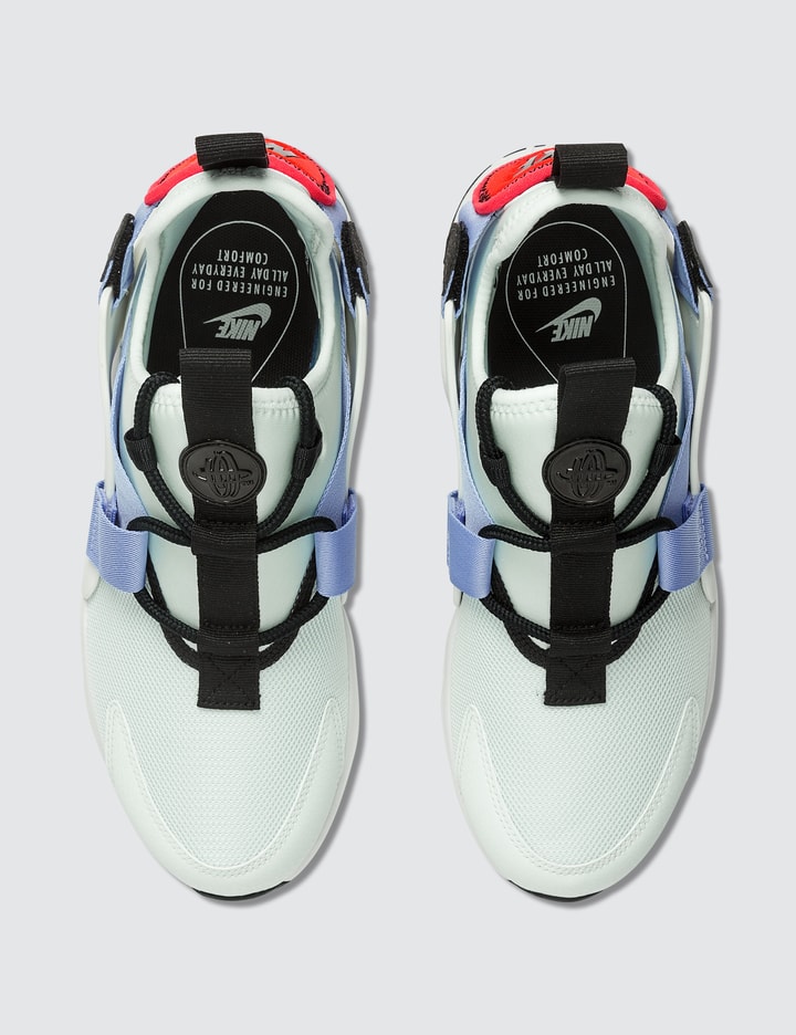 W Nike Air Huarache City Low Placeholder Image