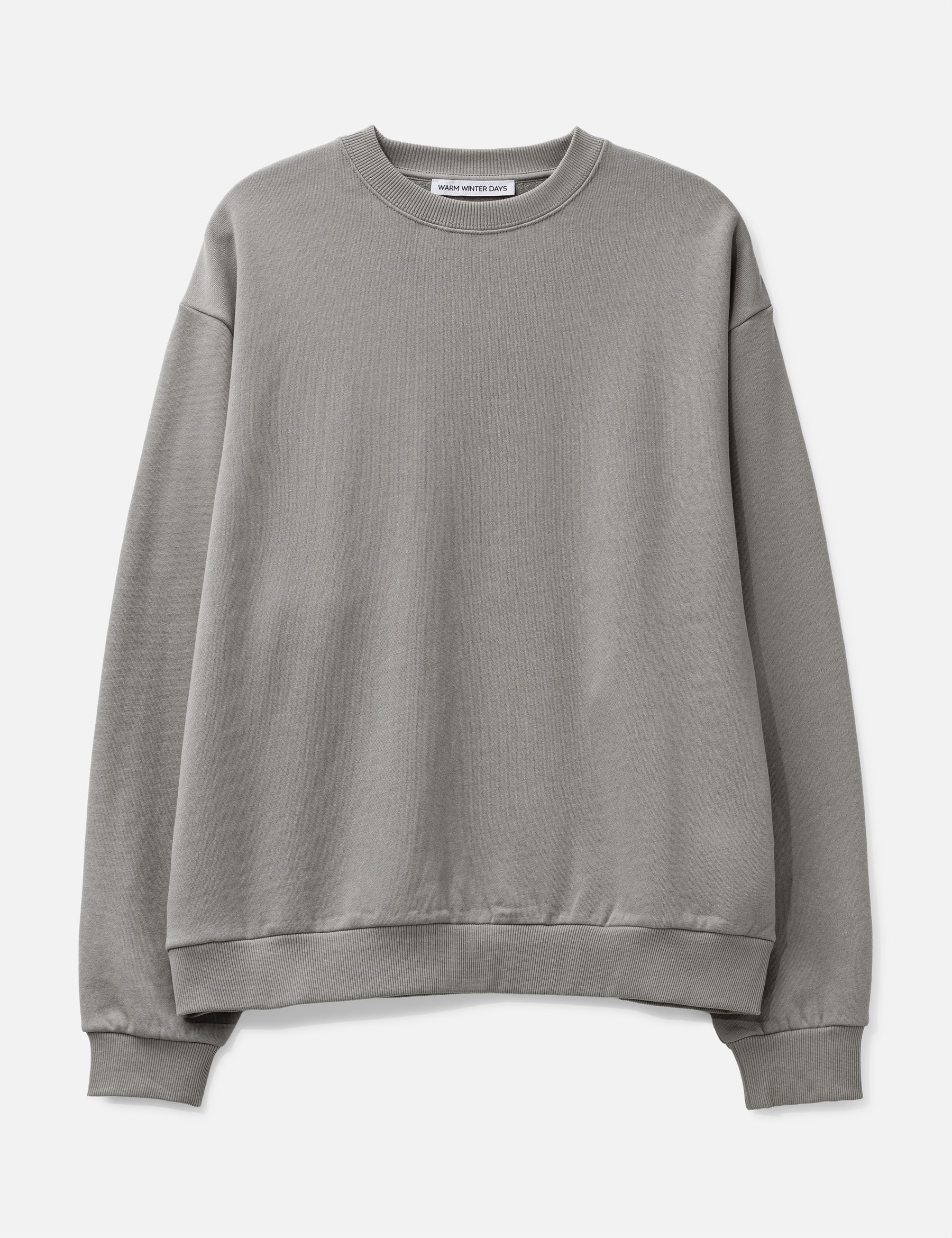 Crewneck view 16