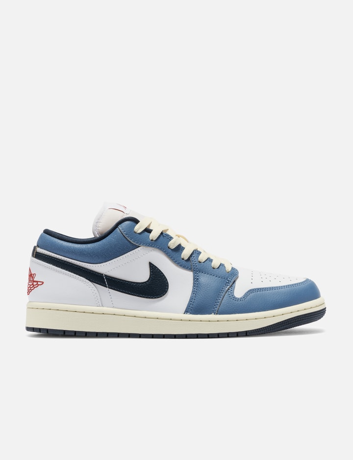 Air Jordan 1 Low SE Placeholder Image