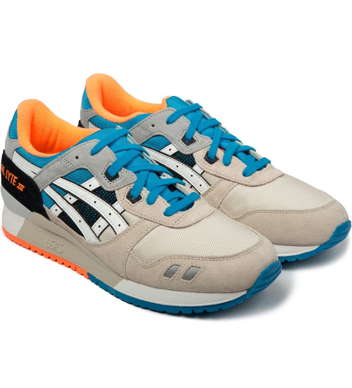 Off White/White Gel-Lyte III Shoe Placeholder Image