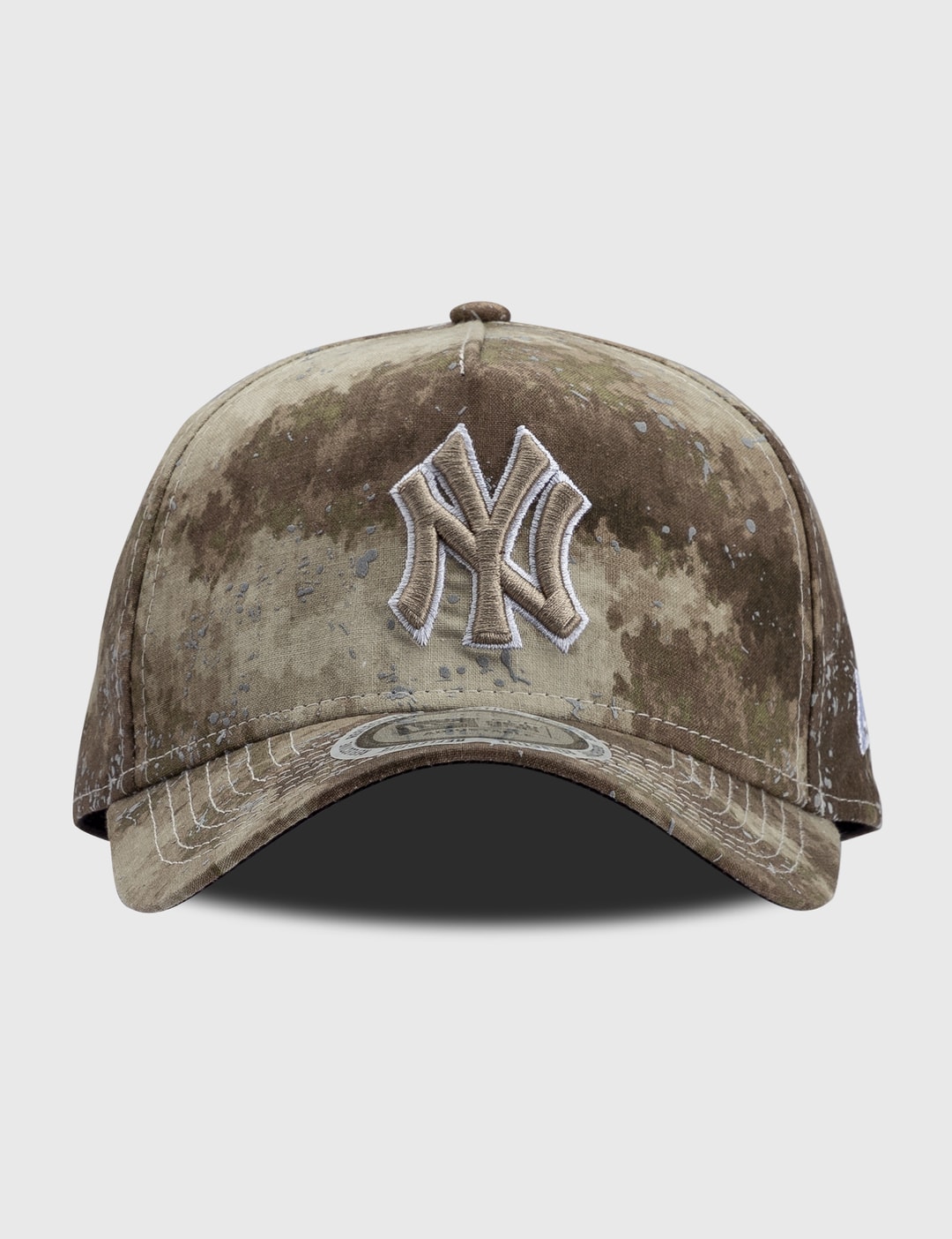 filosoof Geleerde Mijnenveld New Era - 940AF Reflective Splash New York Yankees Cap | HBX - Globally  Curated Fashion and Lifestyle by Hypebeast