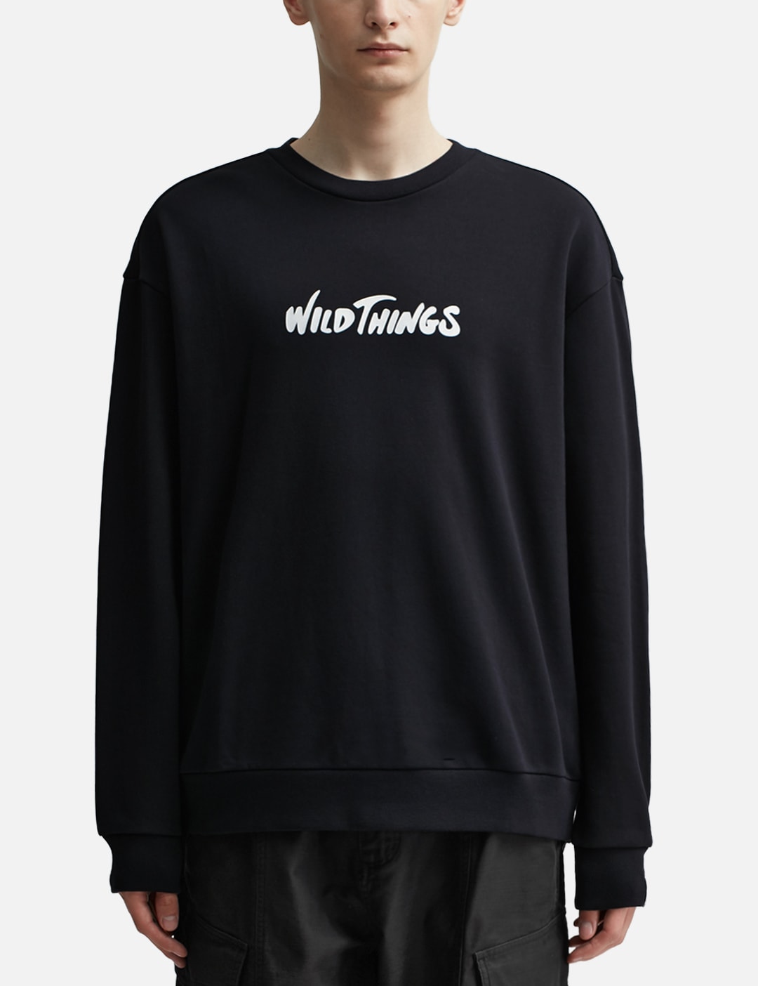 LOGO CREWNECK view 11