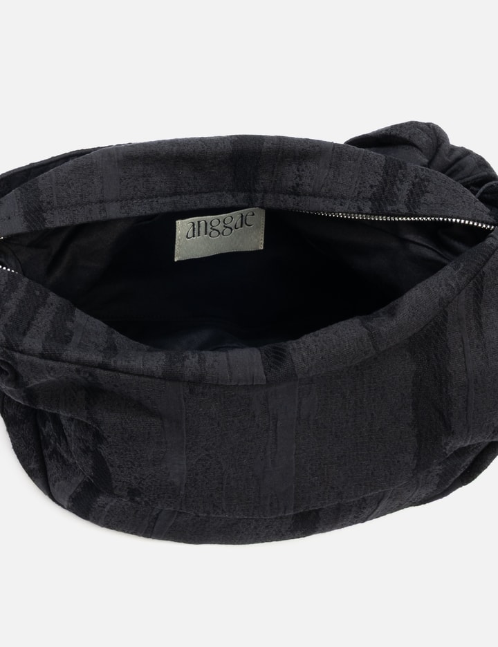 Knot Tube Bag S Placeholder Image