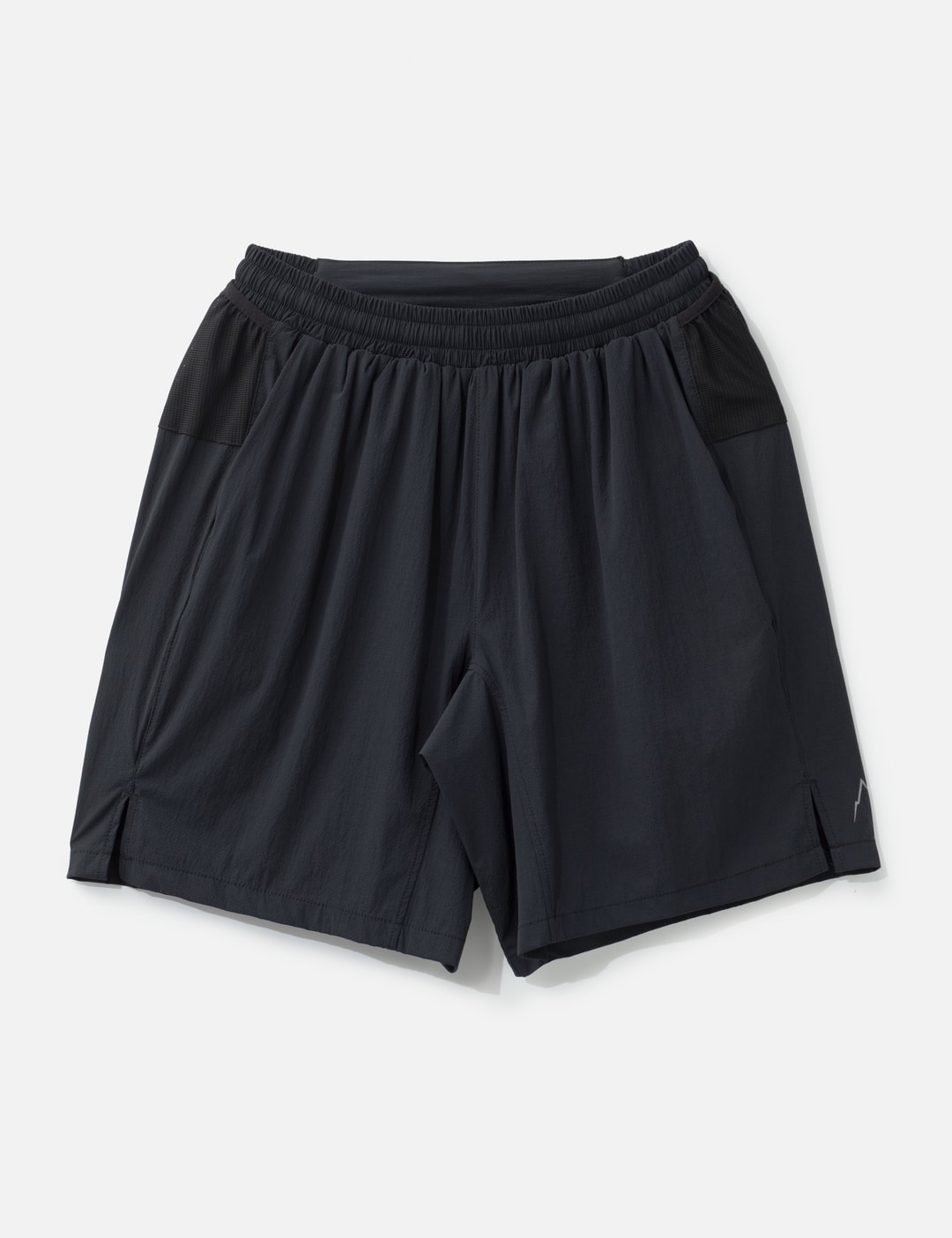 LIGHT FLOW SHORTS
