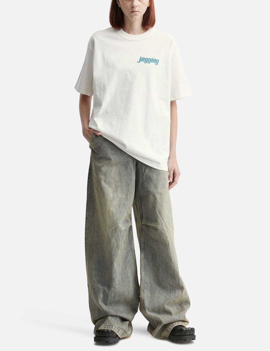 Authentic Graphic Tee "Jogging" view 12