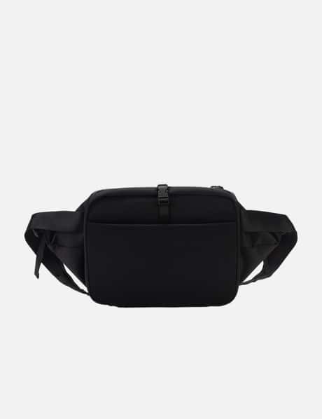 Isarau L Sleek Black view 15