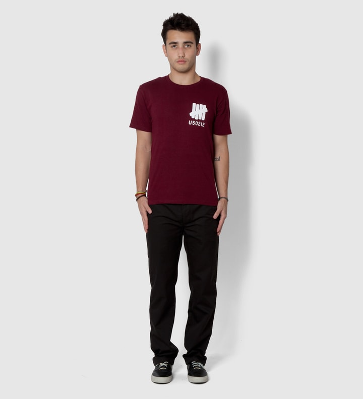 Black UND Chino Placeholder Image