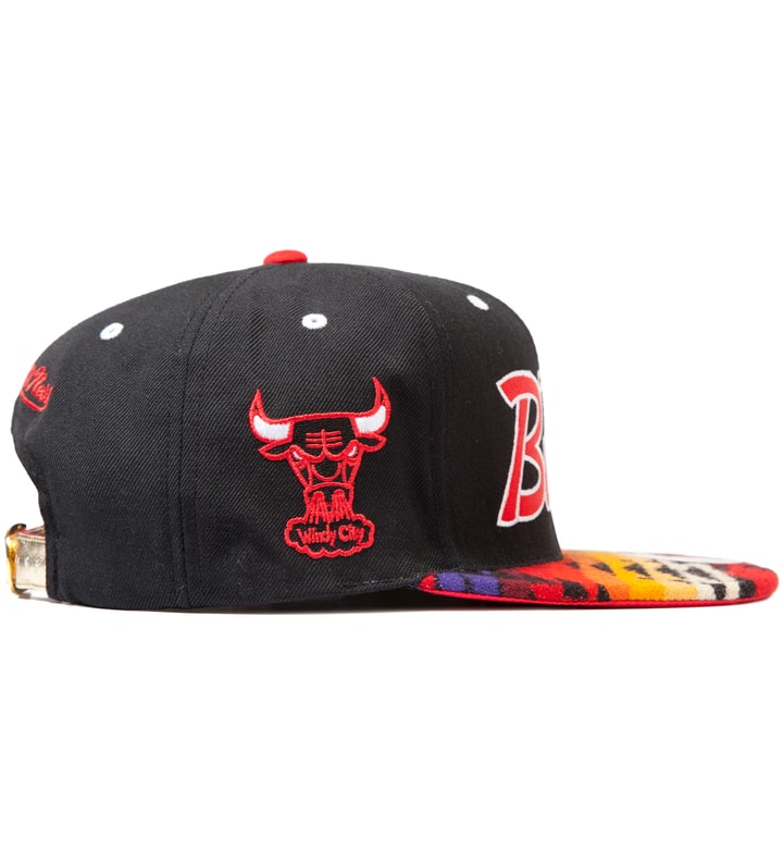 Chicago Bulls Red Navajo Strap-Back Cap  Placeholder Image