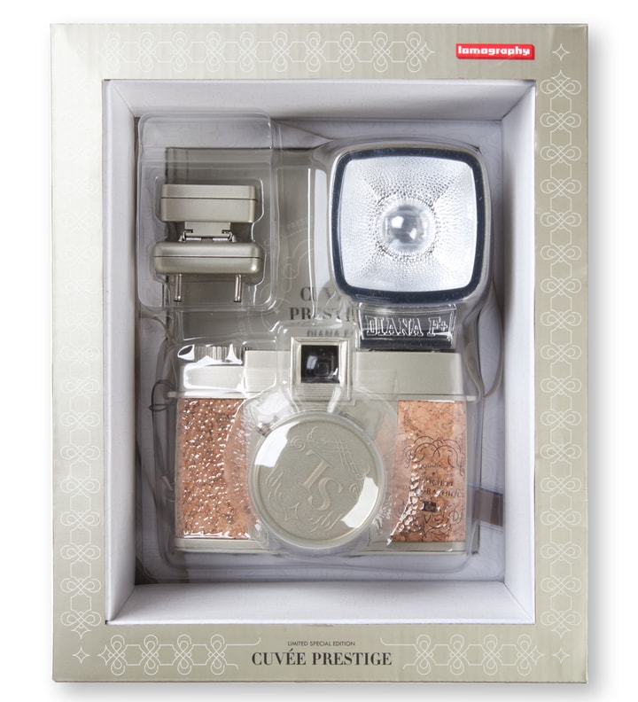 Diana F+ with Flash Sparkling Placeholder Image