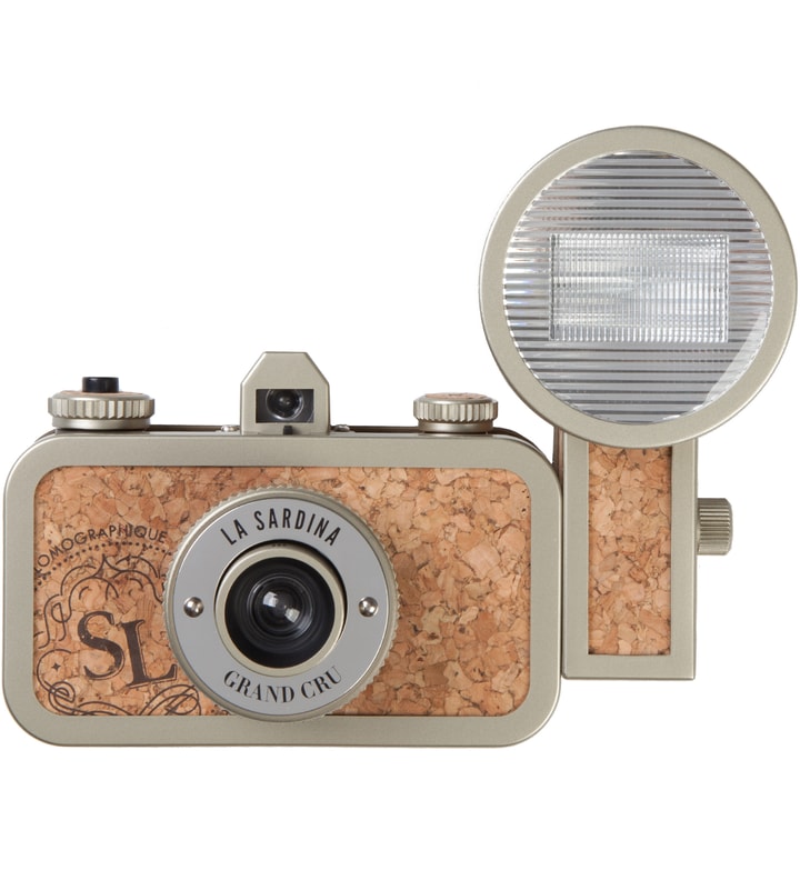 La Sardina Camera & Flash - Sparkling Placeholder Image