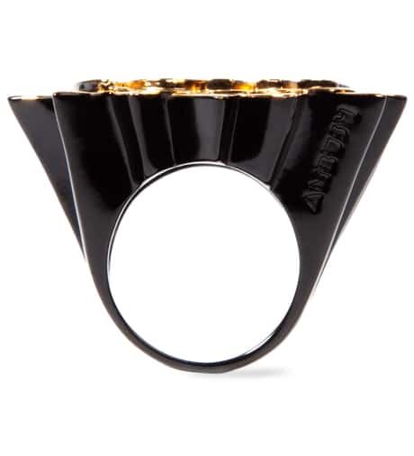 AMBUSH® - Gold/Black POW! Ring Season6 | HBX - Globally Curated 