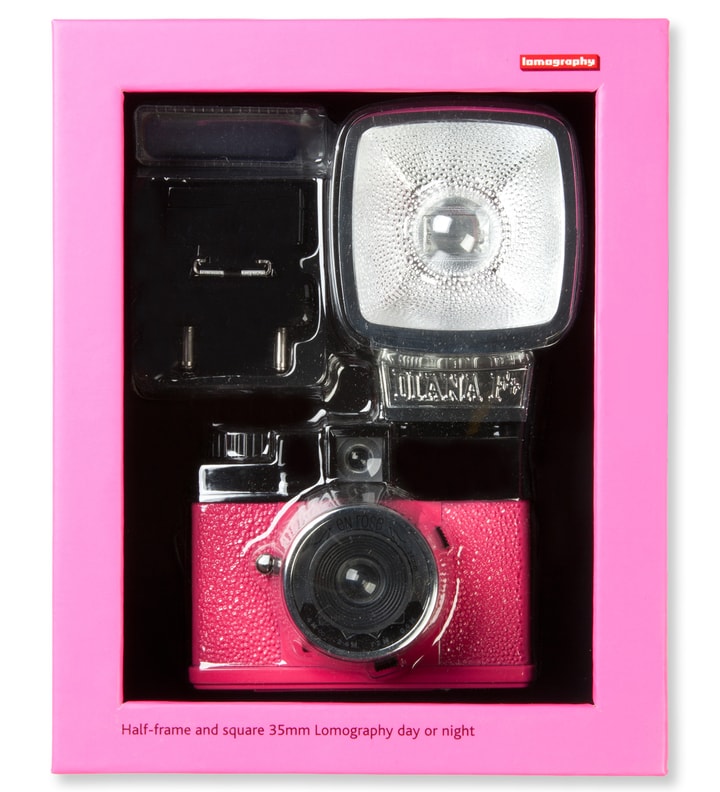 Diana Mini & Flash - En Rose Placeholder Image