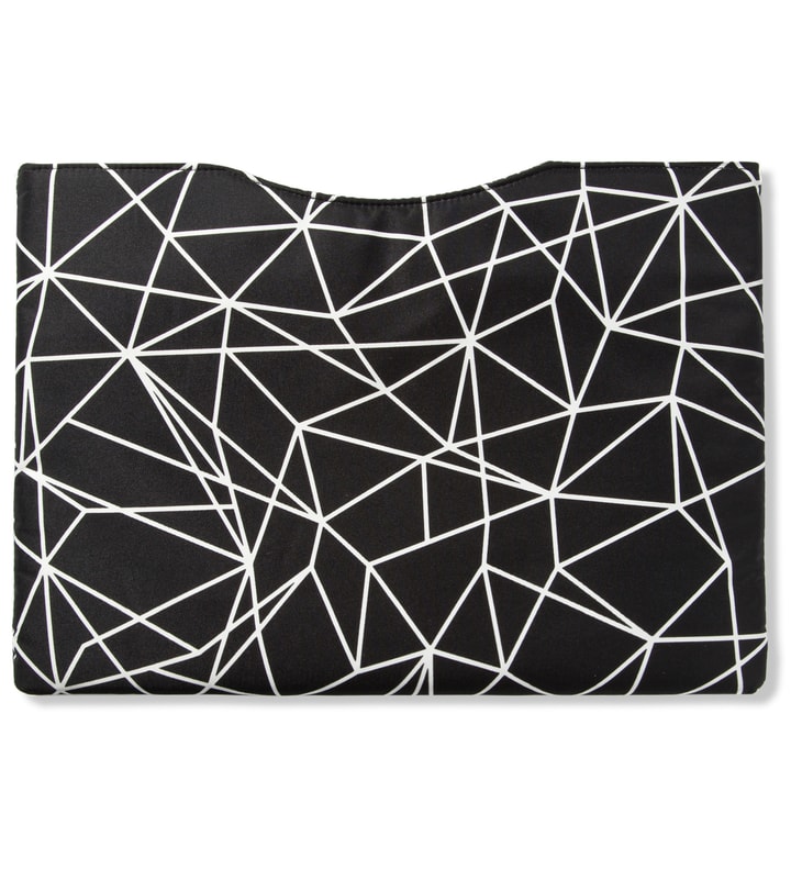 ISAORA x Porter Geo-Light 13" Macbook Air Sleeve Placeholder Image