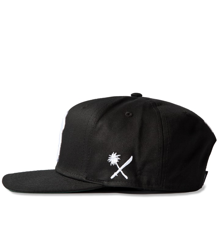 Black Olde Vs Snapback Ballcap  Placeholder Image