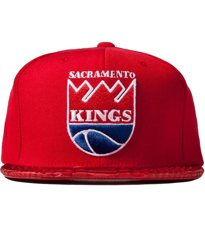 Red/Red Sacramento Kings Cap Placeholder Image