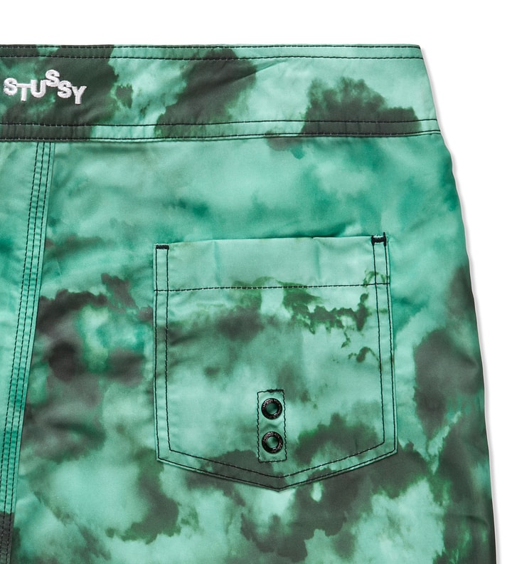 Green Cloud Dizzy Trunk Placeholder Image