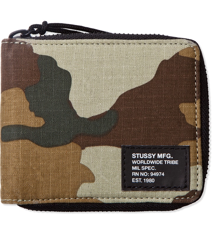 Khaki Summer Camo Zip Wallet Placeholder Image