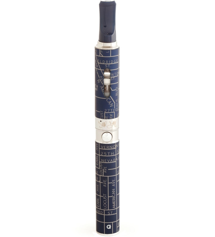 Grenco Science - Snoop Dog X Grenco Science G Pen Herbal Vaporizer (Box Set) | HBX Grenco Science - Snoop Dog X Grenco Science G Pen Herbal Vaporizer (Box Set) | HBX