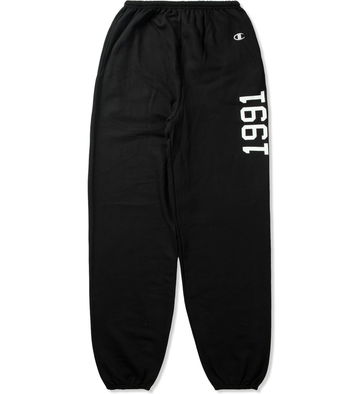 Black 1991 Yard Suit Placeholder Image