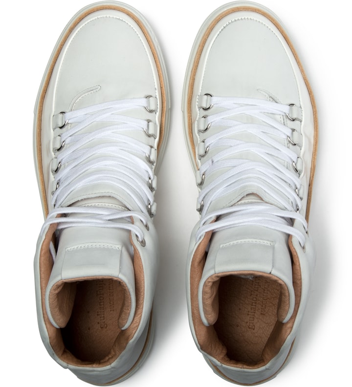 White XU11SS148210 Shoes Placeholder Image